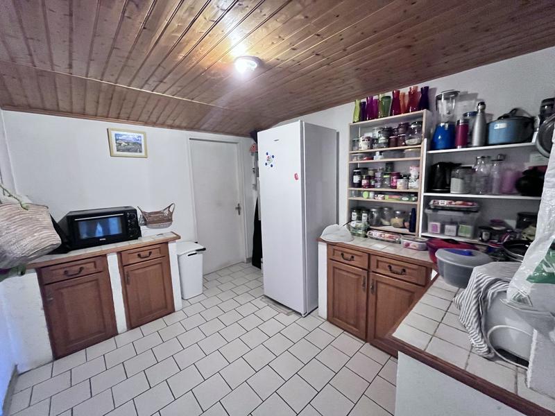 Maison traditionnelle - 151 m² - 6 pièces