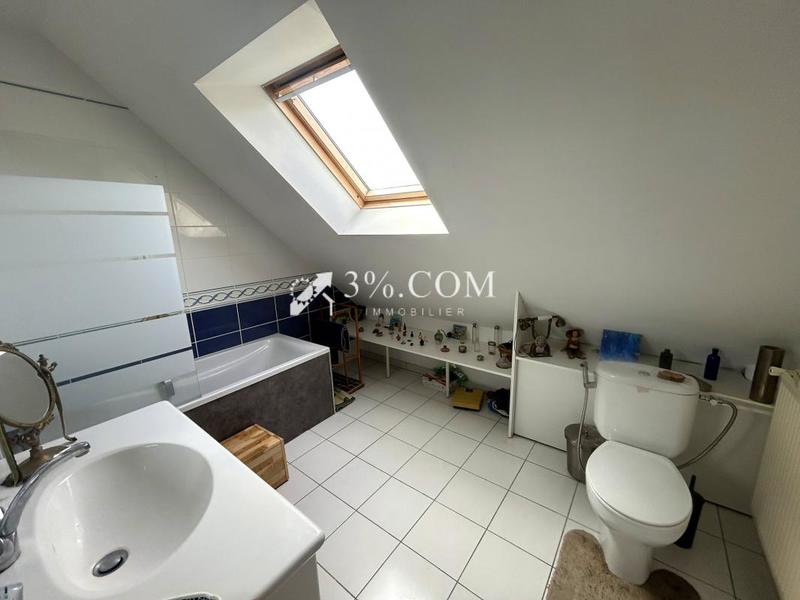 Maison - 136 m² - 6 pièces