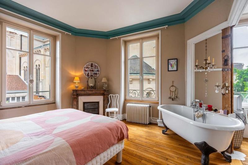 Appartement - 77 m² - 3 pièces