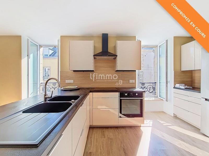 Appartement - 85 m² - 3 pièces