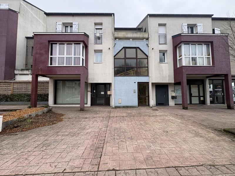 Appartement - 79 m² - 4 pièces