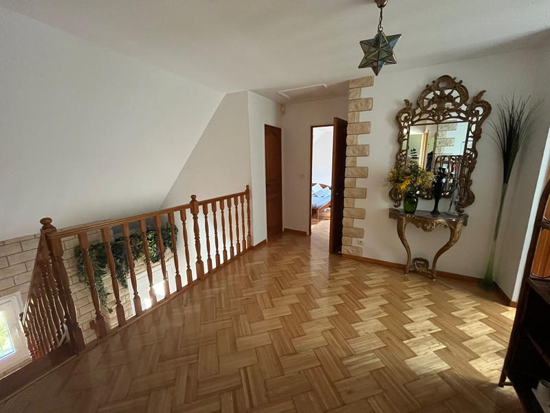 Maison - 162 m² - 6 pièces