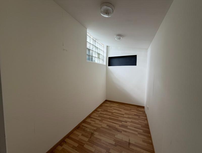 Local commercial - 187 m² - 3 pièces