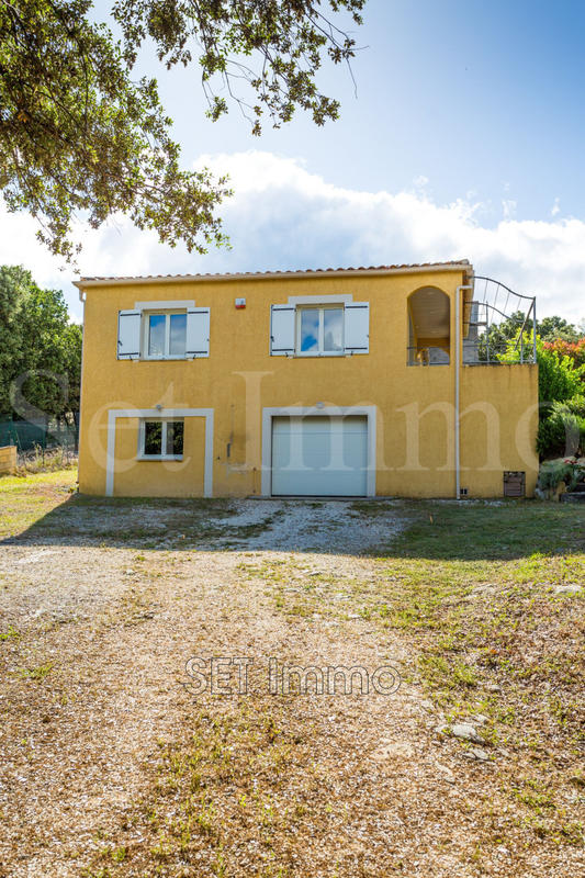 Villa - 120 m² - 5 pièces