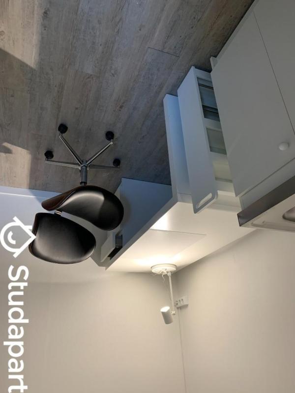 Chambre - 24 m² - 1 pièce