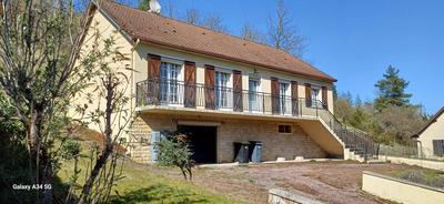 Maison traditionnelle - 99 m² - 4 pièces