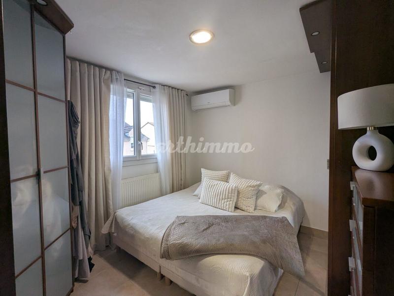 Maison - 115 m² - 6 pièces