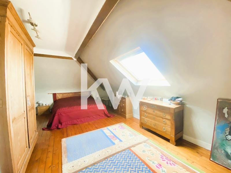 Maison - 191 m² - 7 pièces