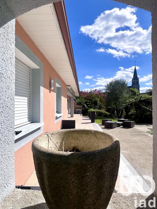 Maison - 196 m² - 7 pièces