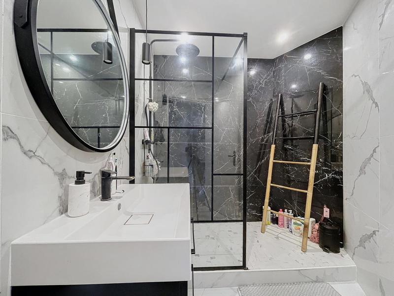 Appartement - 95 m² - 4 pièces