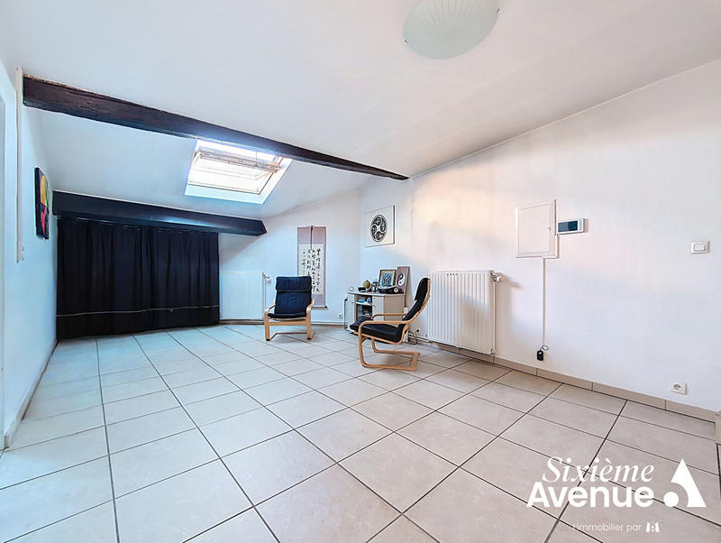 Maison - 160 m² - 8 pièces