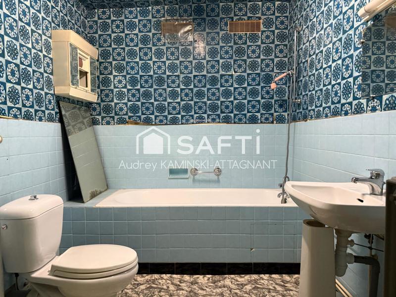 Maison - 99 m² - 4 pièces