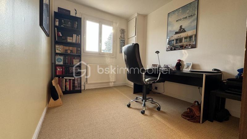 Maison - 90 m² - 6 pièces