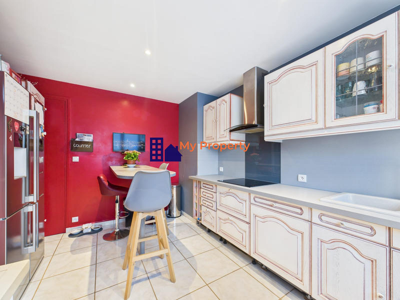 Maison - 87 m² - 4 pièces