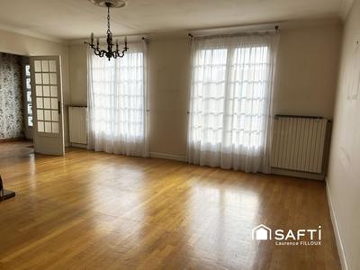 Maison - 140 m² - 6 pièces