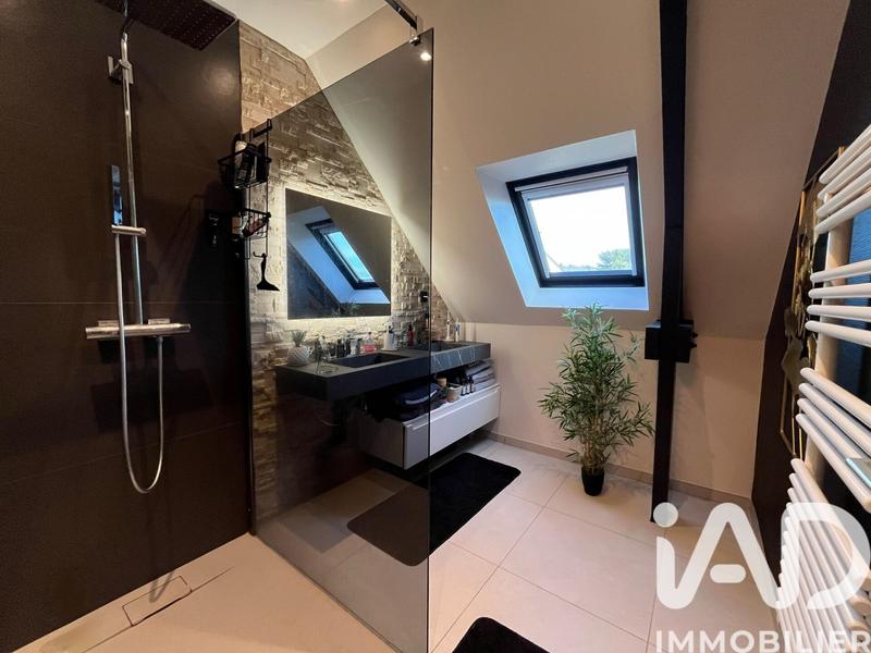 Maison - 175 m² - 6 pièces