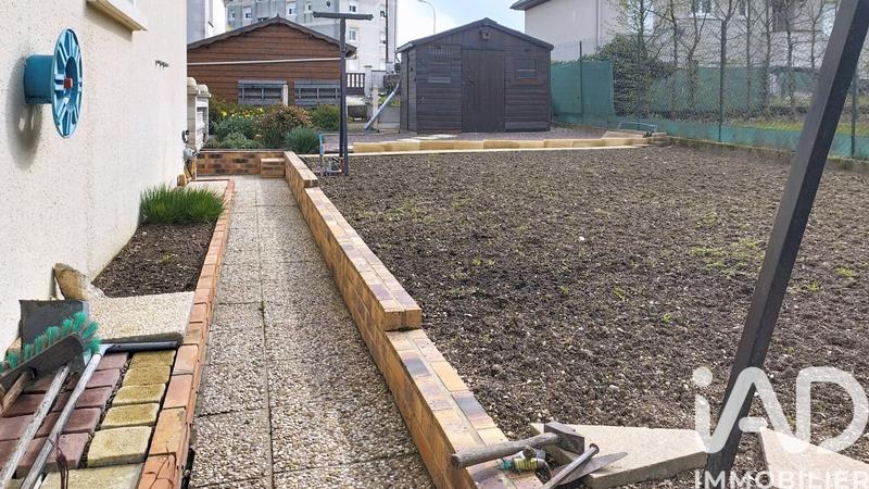 Maison - 101 m² - 5 pièces