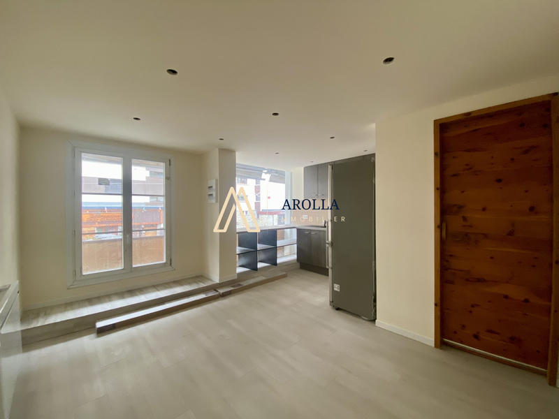 Immeuble - 112 m² - 3 pièces