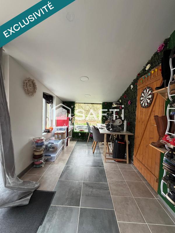 Maison - 180 m² - 5 pièces