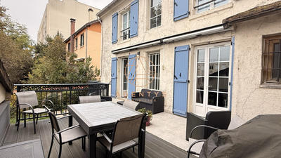 Maison - 157 m² - 8 pièces