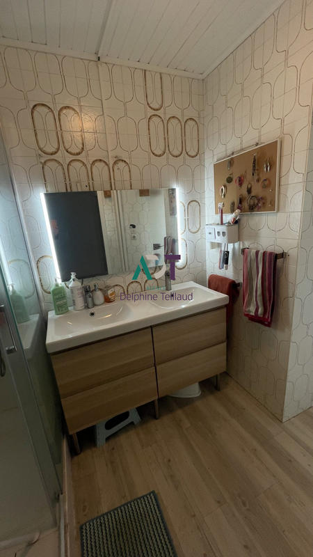 Appartement - 85 m² - 3 pièces