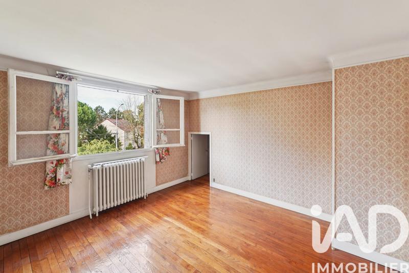 Maison - 99 m² - 5 pièces