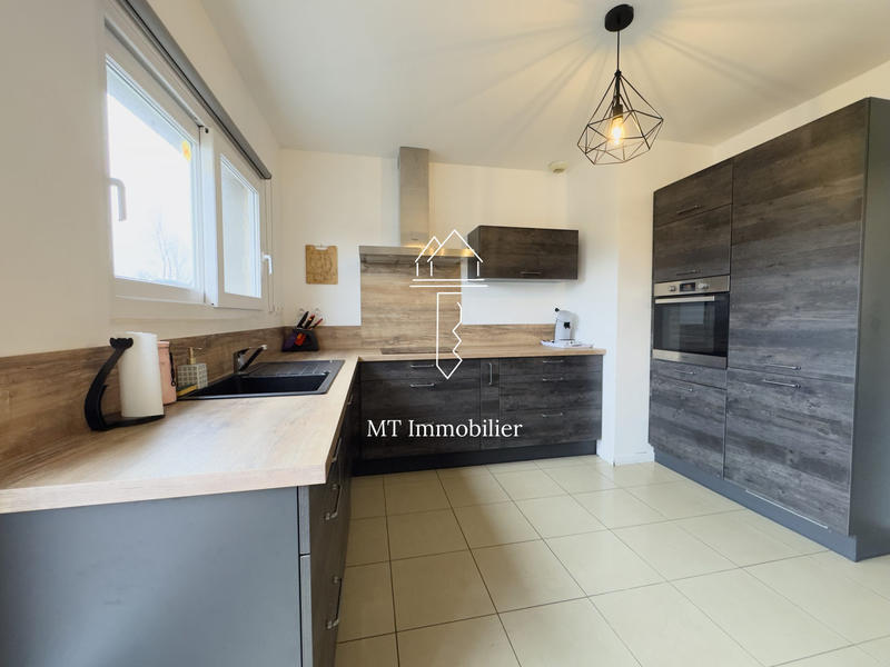 Maison - 113 m² - 5 pièces