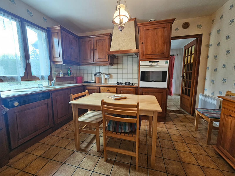 Maison - 112 m² - 6 pièces