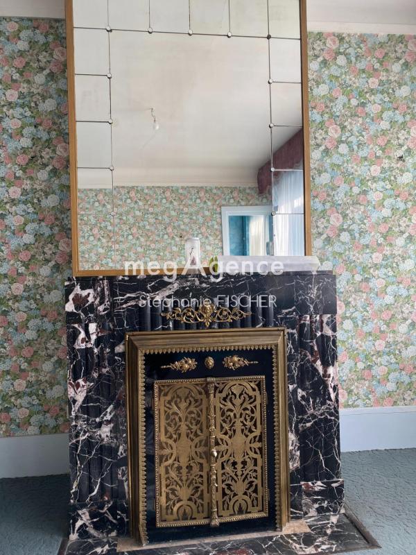 Maison - 236 m² - 9 pièces