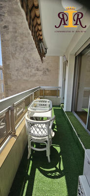 Appartement - 98 m² - 4 pièces