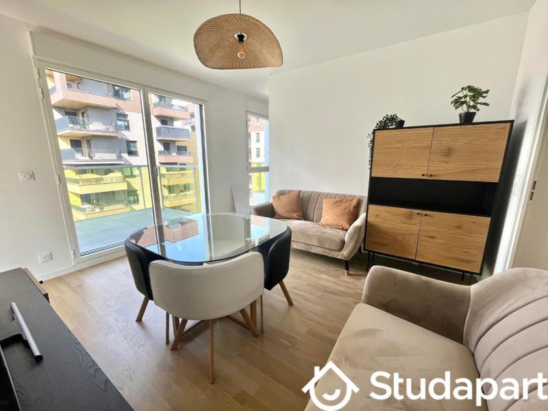 Chambre - 16 m² - 1 pièce