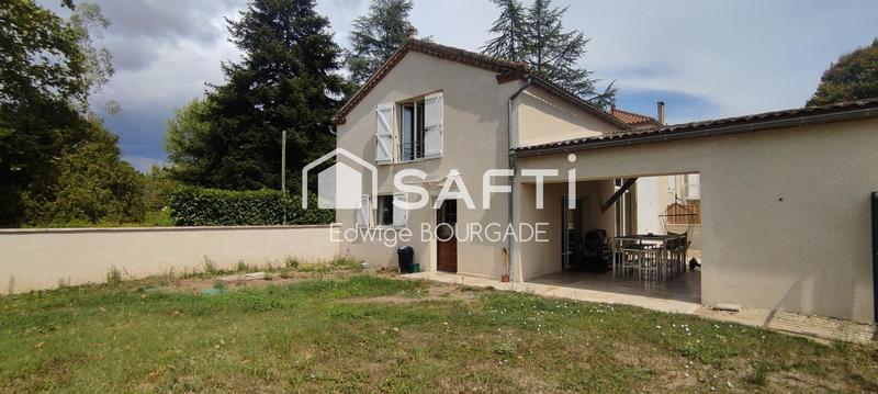 Maison - 230 m² - 12 pièces