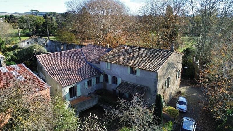 Maison - 214 m² - 5 pièces