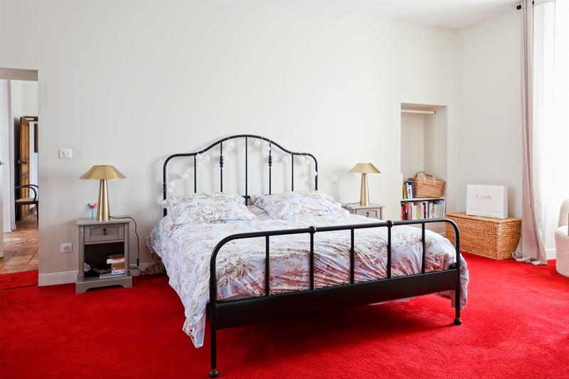 Maison - 373 m² - 14 pièces