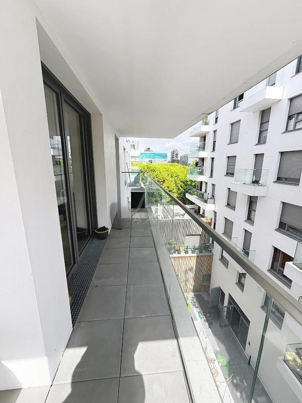 Appartement - 96 m² - 4 pièces