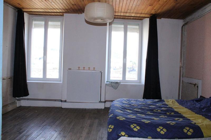 Maison - 236 m² - 14 pièces