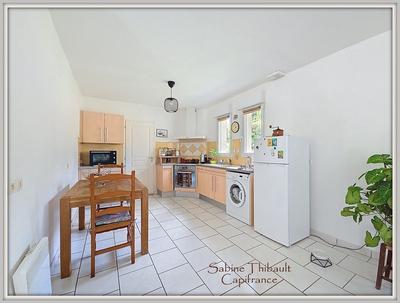 Maison - 106 m² - 5 pièces