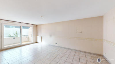 Appartement - 81 m² - 4 pièces