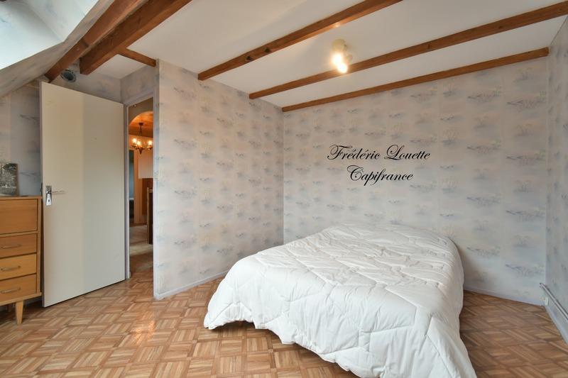 Maison - 211 m² - 6 pièces