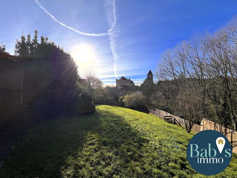 Maison - 135 m² - 6 pièces