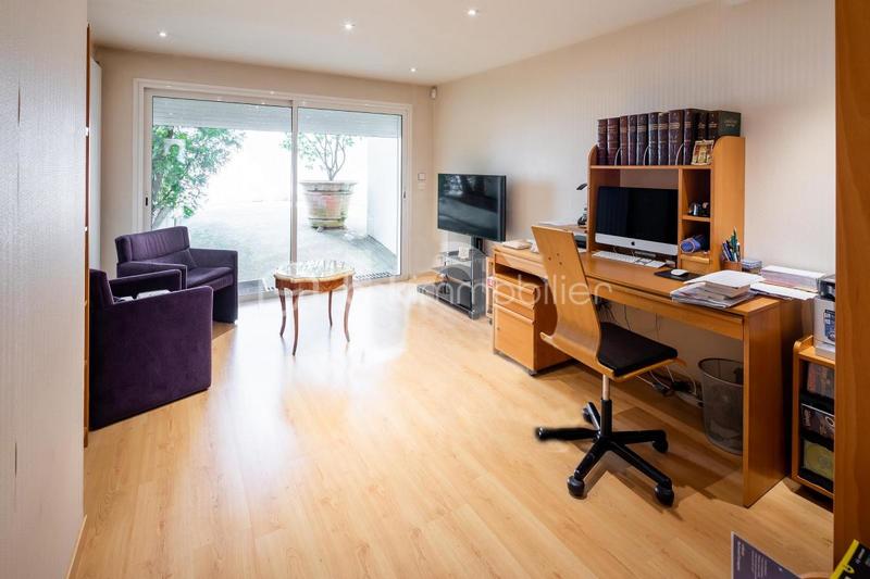 Maison d'architecte - 310 m² - 8 pièces