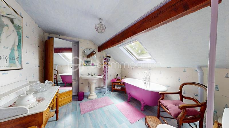 Maison bourgeoise - 204 m² - 9 pièces