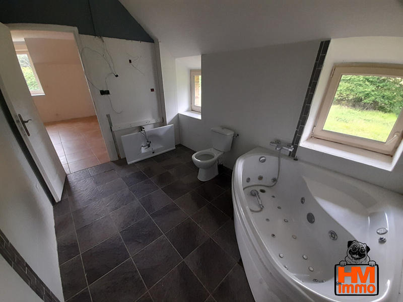 Maison - 194 m² - 9 pièces