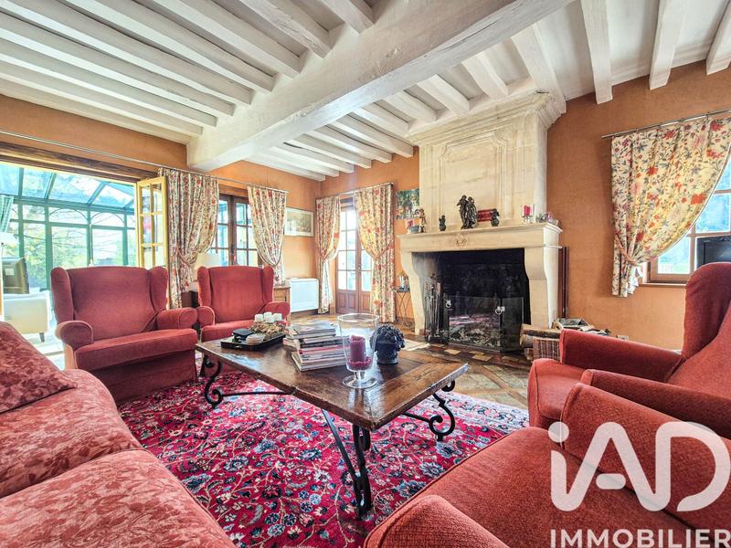 Maison - 213 m² - 7 pièces