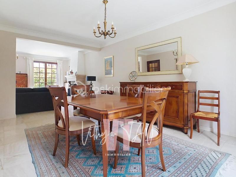 Maison - 159 m² - 5 pièces