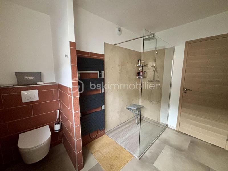 Maison - 121 m² - 5 pièces