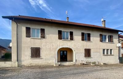 Appartement - 103 m² - 4 pièces