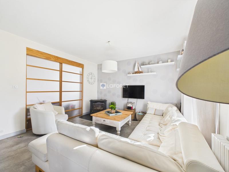 Maison - 192 m² - 8 pièces