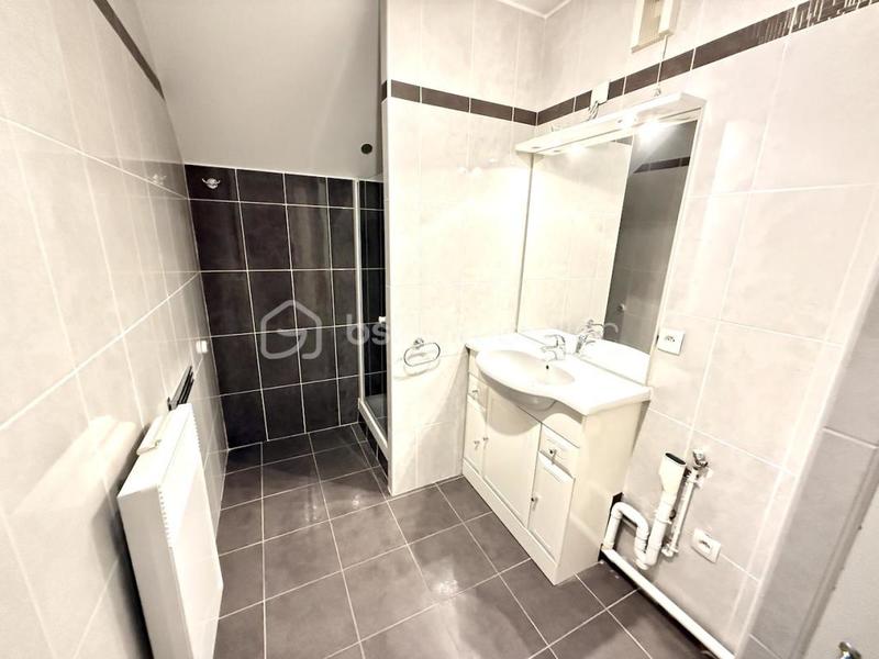 Appartement - 90 m² - 5 pièces