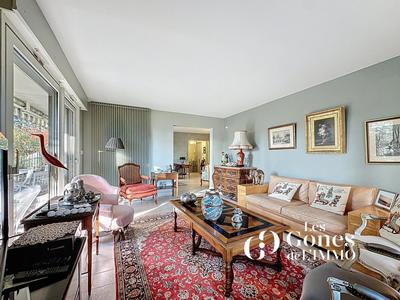 Appartement - 148 m² - 7 pièces